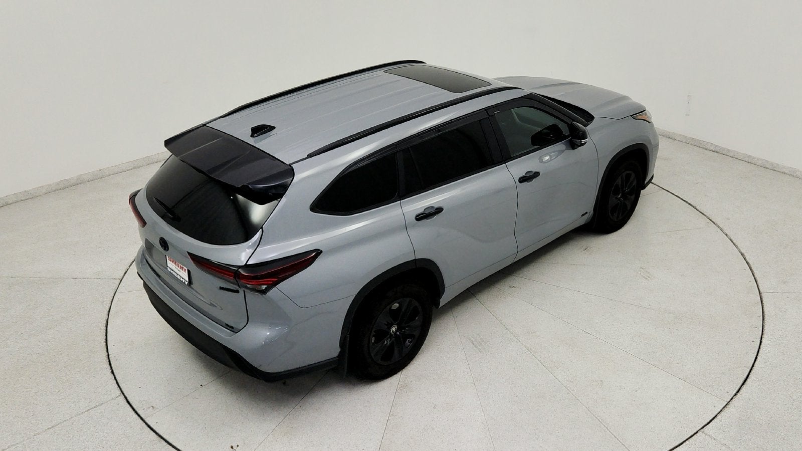 2024 Toyota Highlander Hybrid XLE