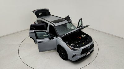 2024 Toyota Highlander Hybrid XLE