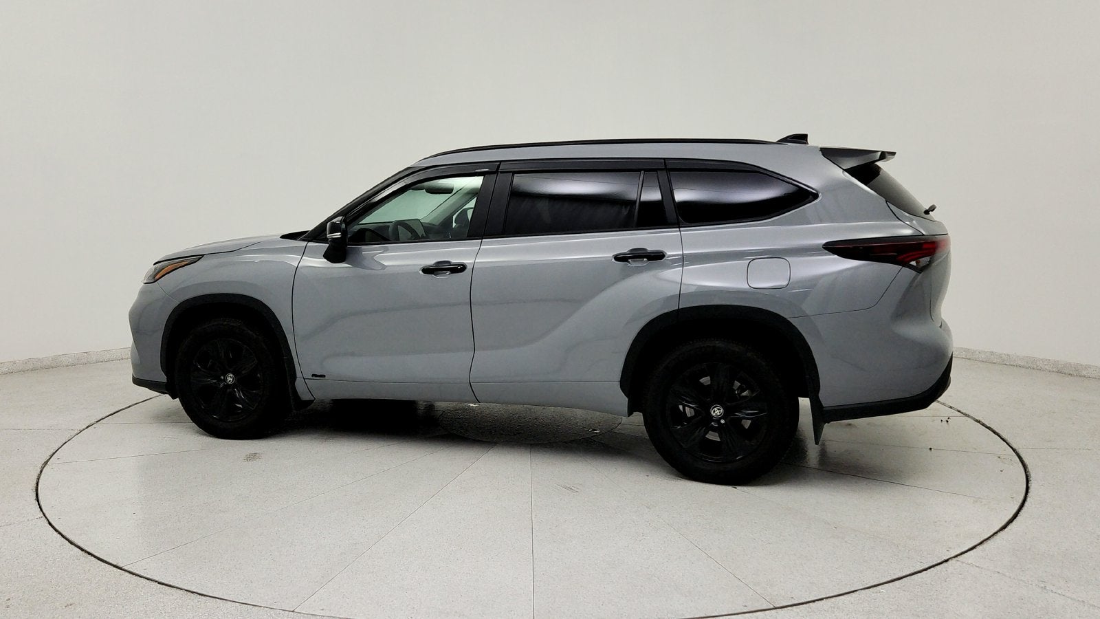 2024 Toyota Highlander Hybrid XLE