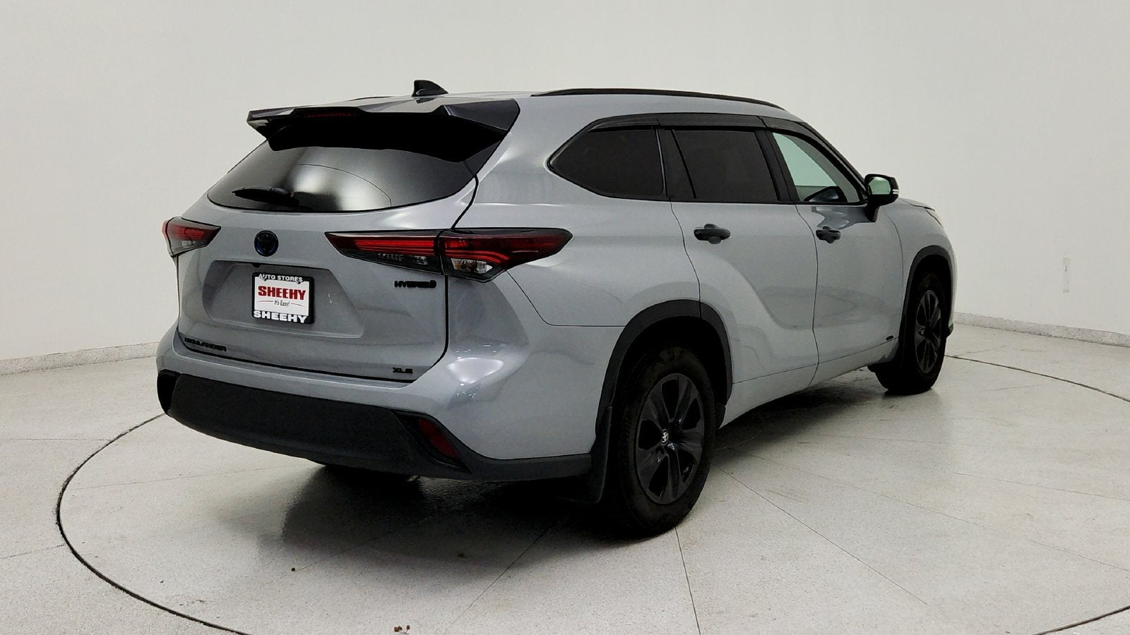 2024 Toyota Highlander Hybrid XLE