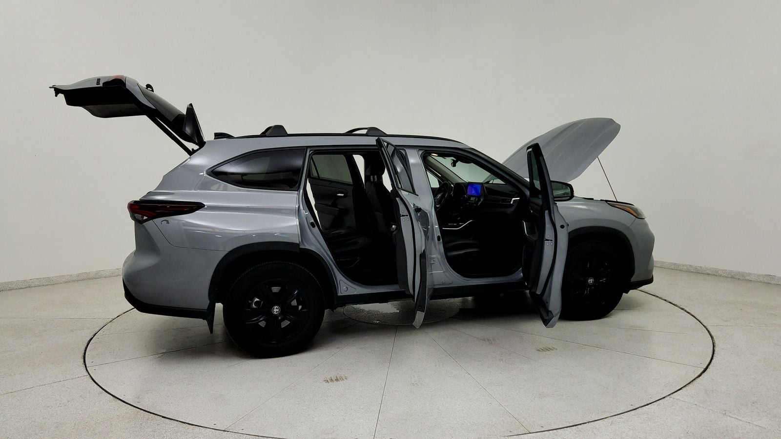 2024 Toyota Highlander Hybrid XLE