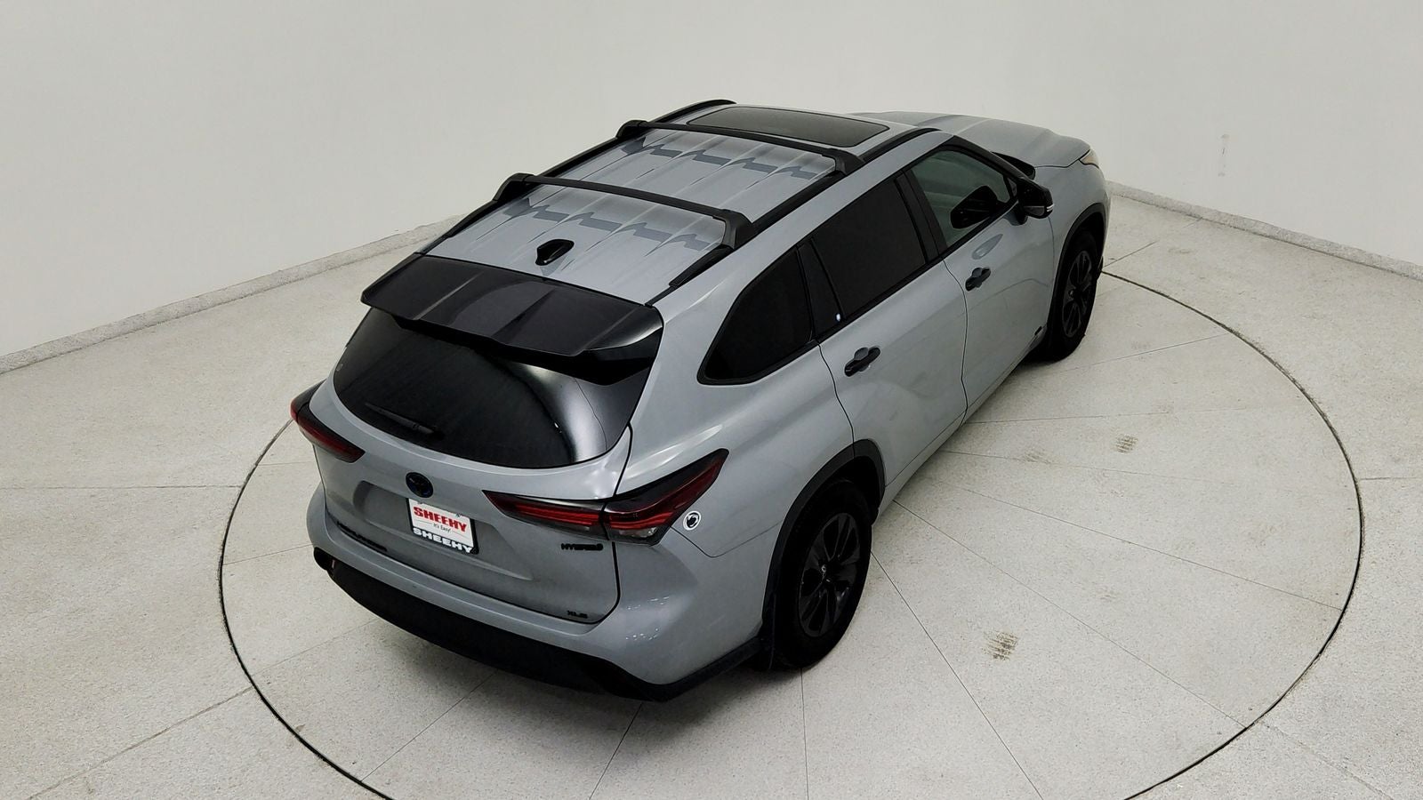 2024 Toyota Highlander Hybrid XLE