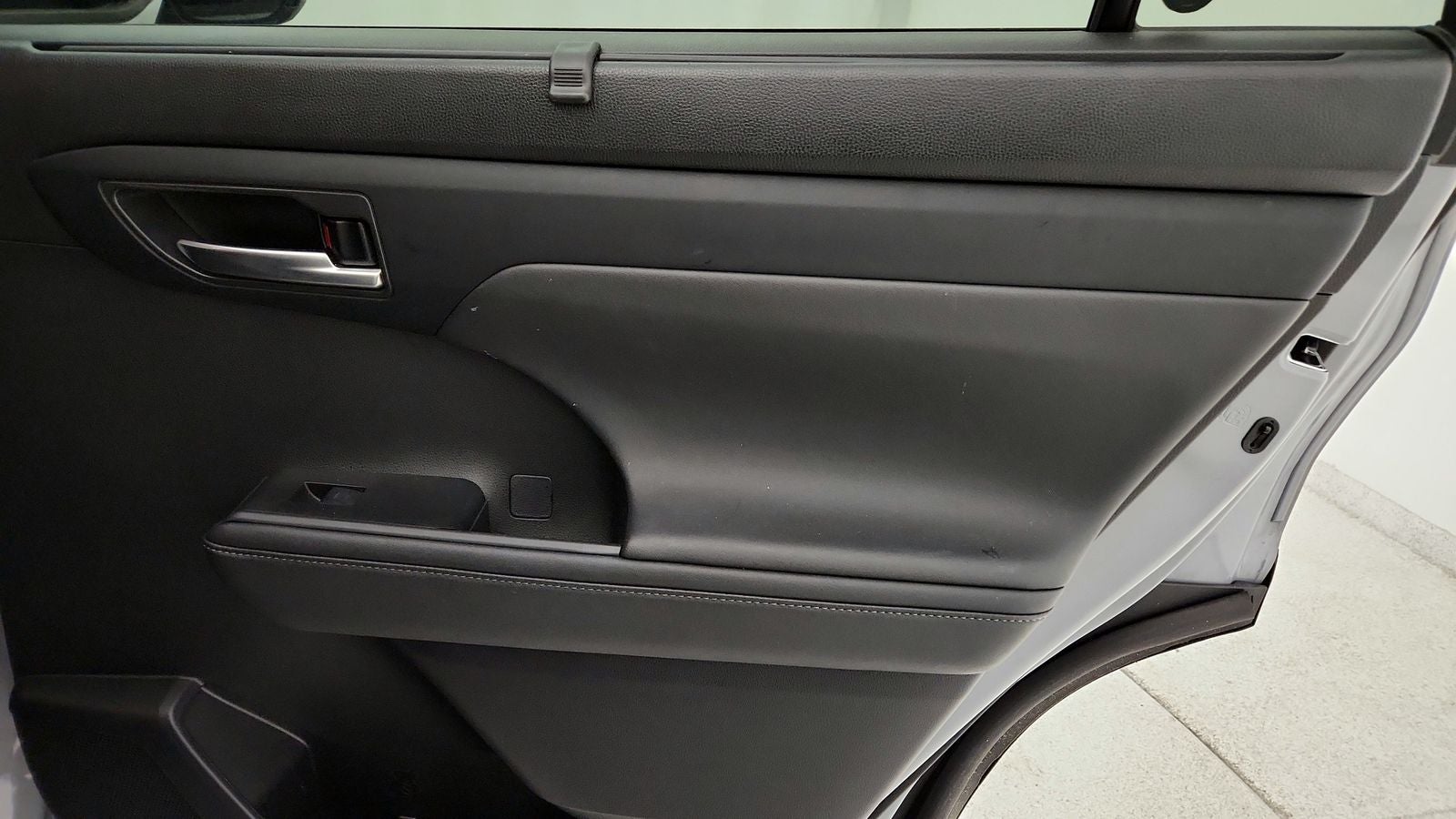 2024 Toyota Highlander Hybrid XLE