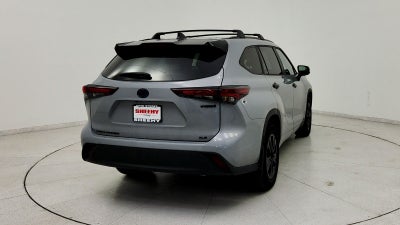 2024 Toyota Highlander Hybrid XLE