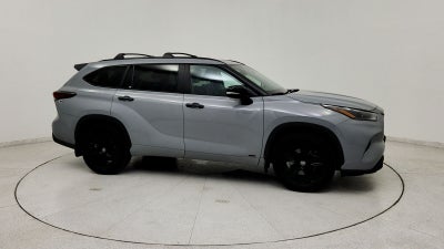 2024 Toyota Highlander Hybrid XLE