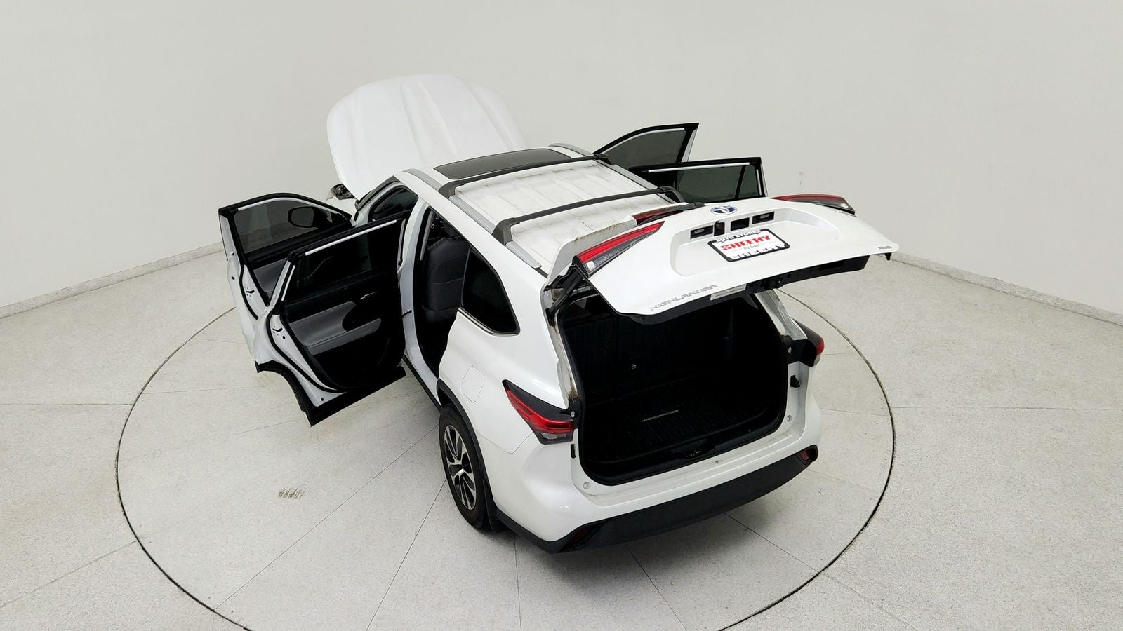 2023 Toyota Highlander Hybrid XLE