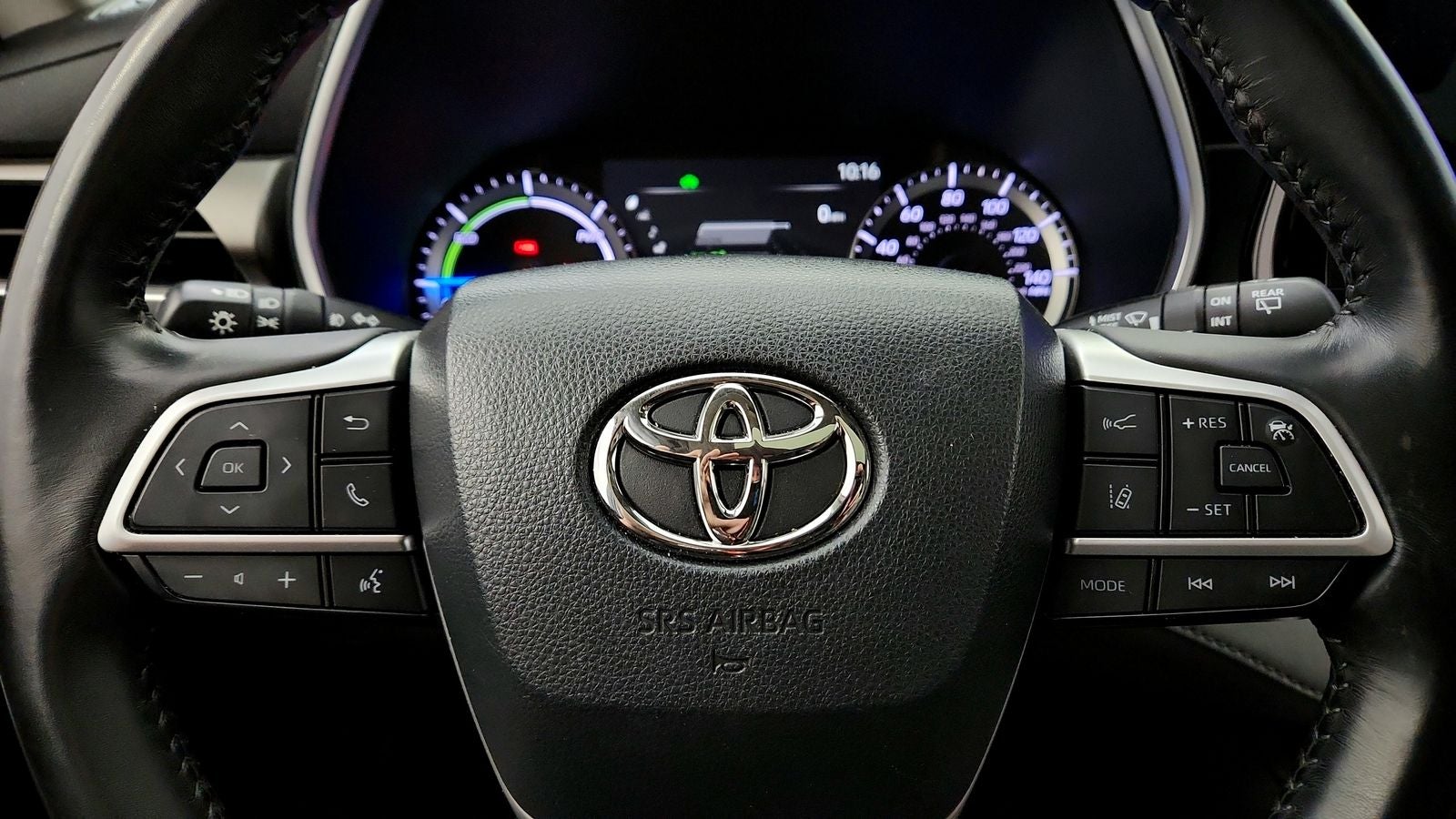 2023 Toyota Highlander Hybrid XLE