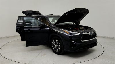 2023 Toyota Highlander Hybrid XLE
