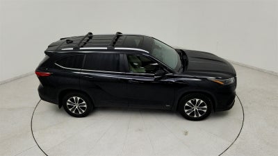 2023 Toyota Highlander Hybrid XLE
