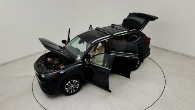 2023 Toyota Highlander Hybrid XLE