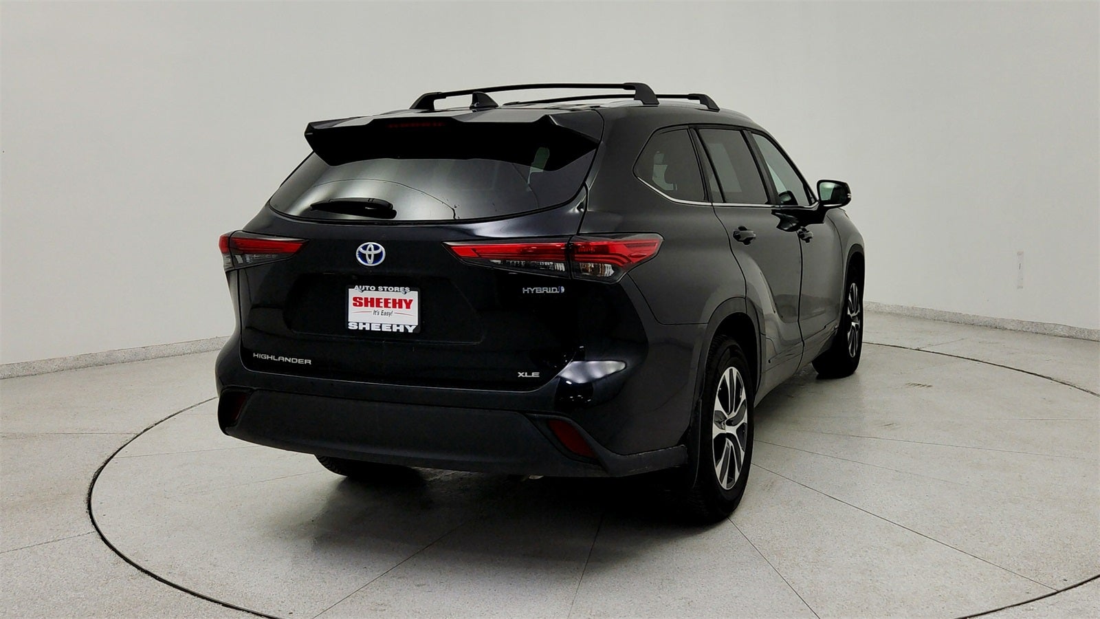 2023 Toyota Highlander Hybrid XLE