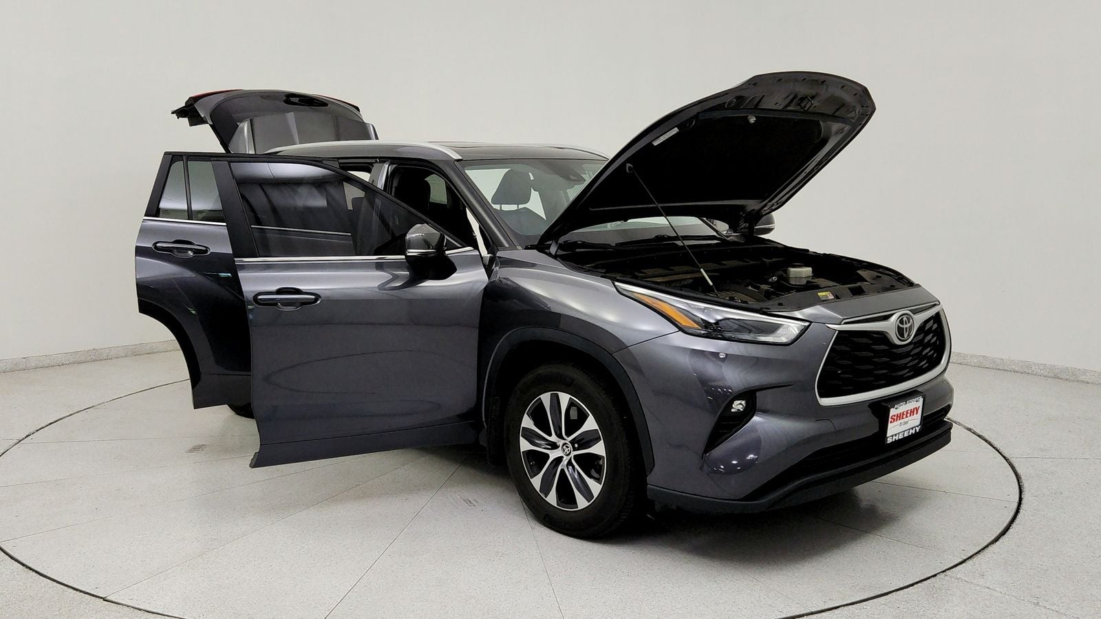 2023 Toyota Highlander XLE