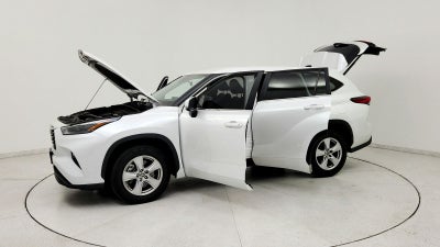 2023 Toyota Highlander LE