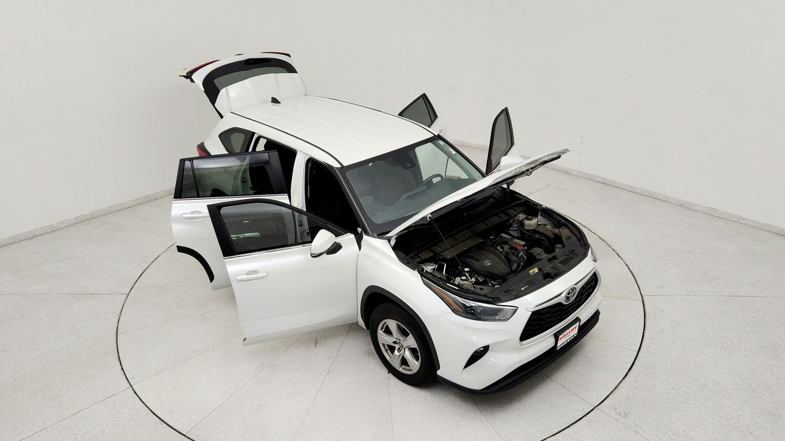 2023 Toyota Highlander LE