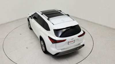2023 Toyota Highlander Platinum