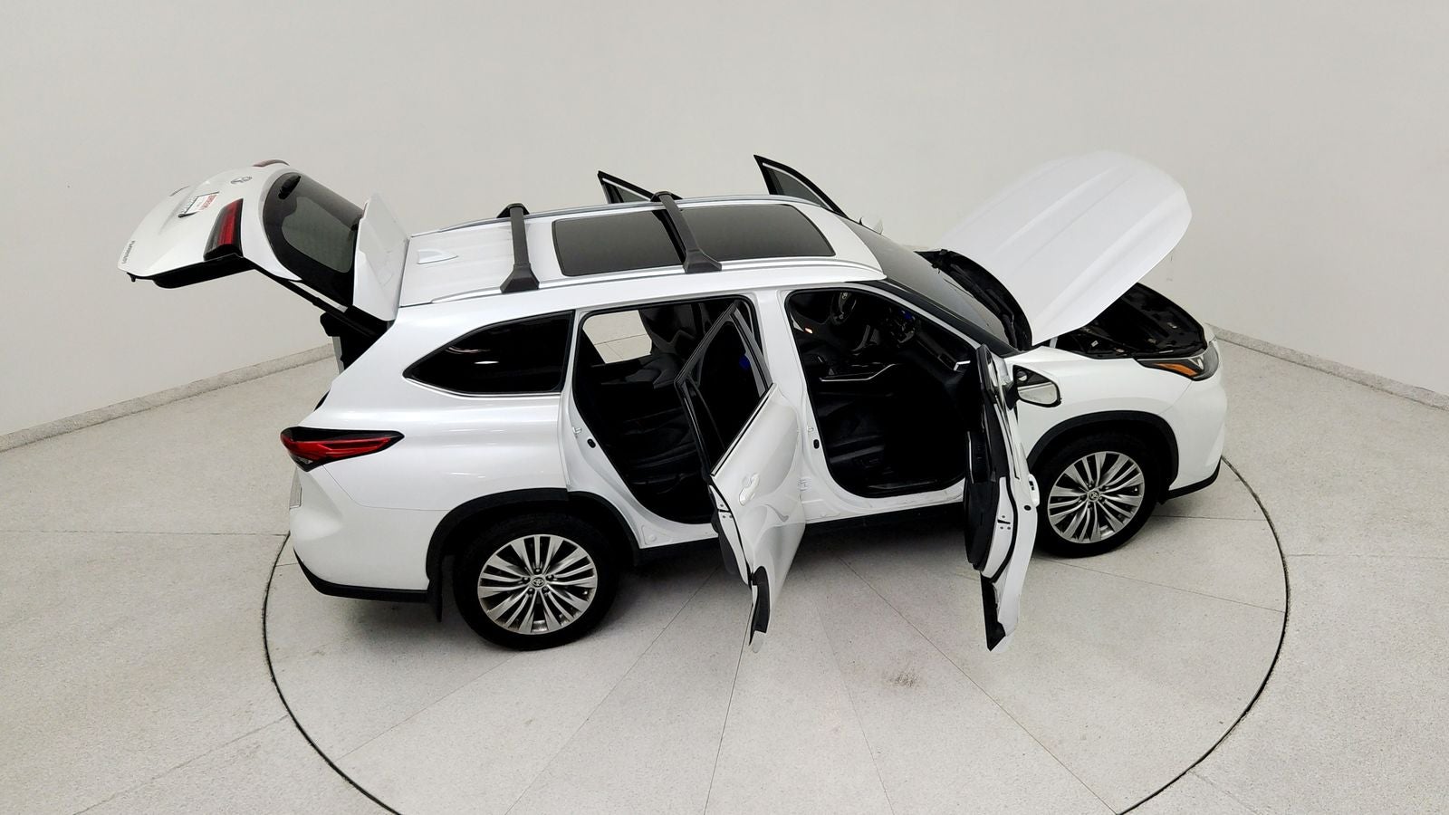 2023 Toyota Highlander Platinum