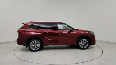 2023 Toyota Highlander Platinum