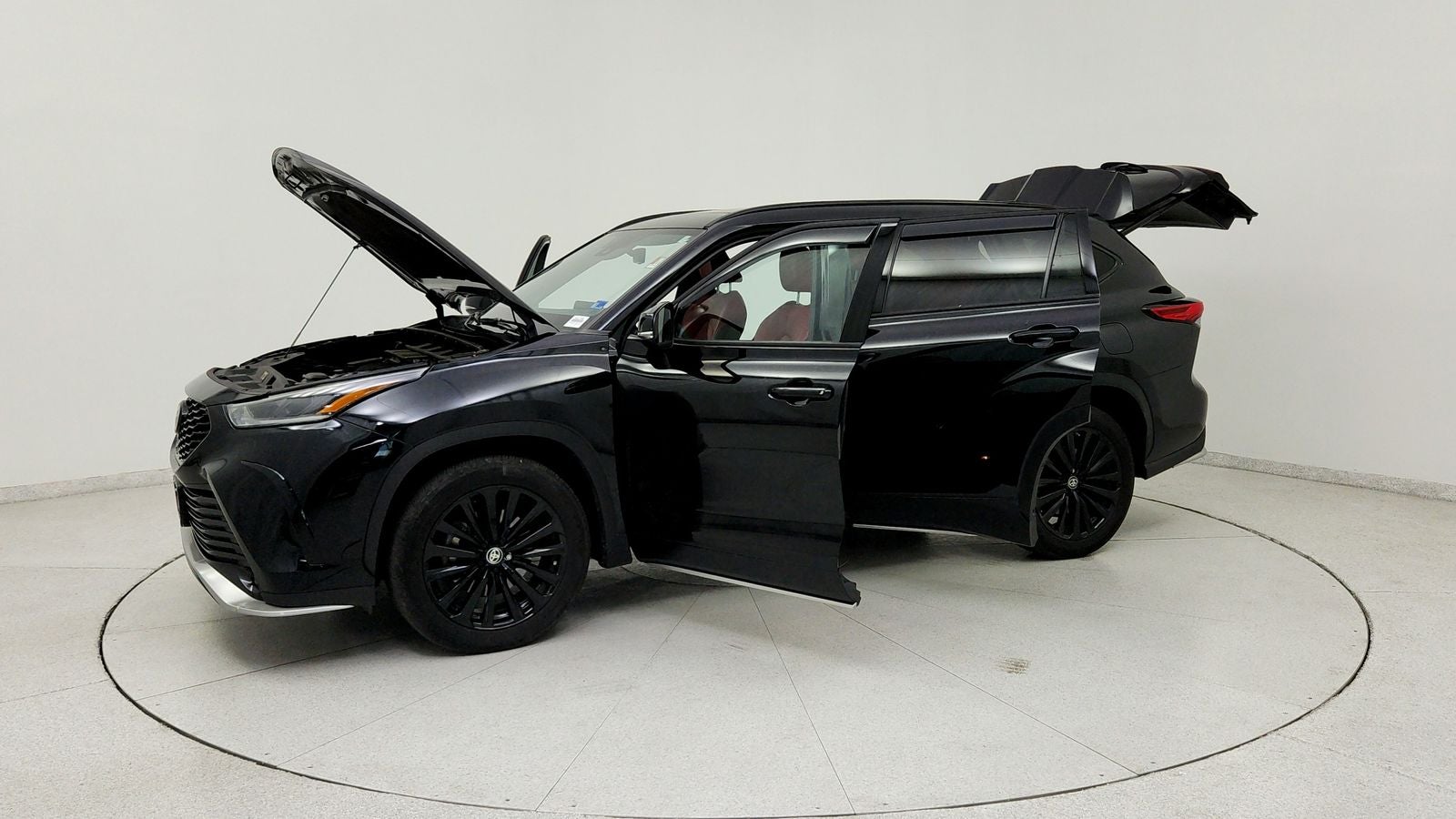 2023 Toyota Highlander XSE