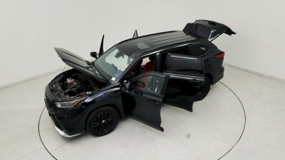 2023 Toyota Highlander XSE