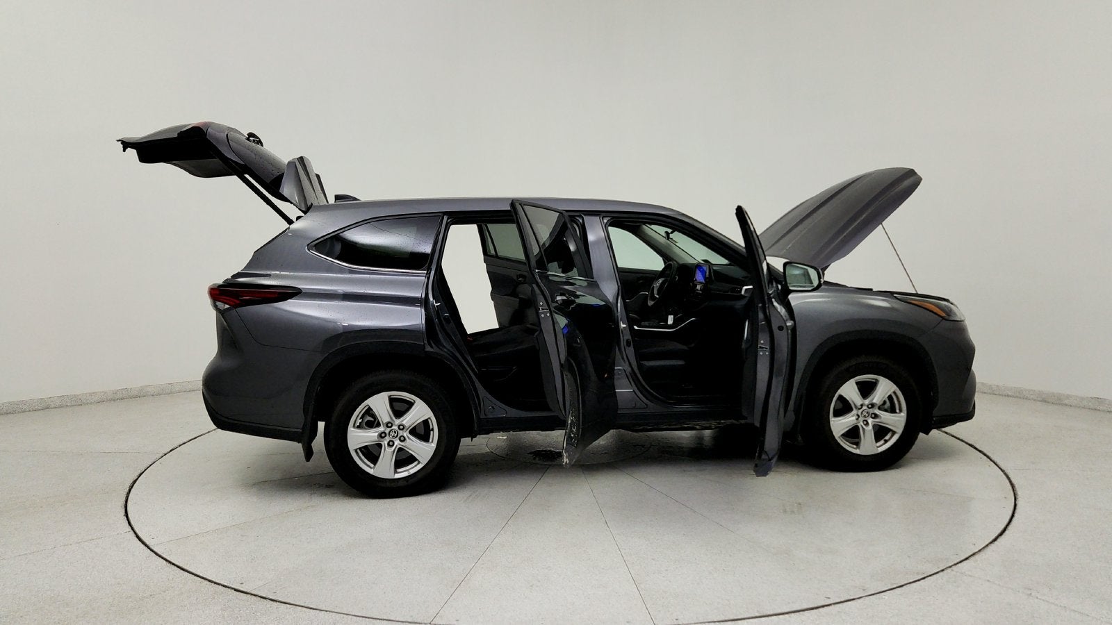 2025 Toyota Highlander LE