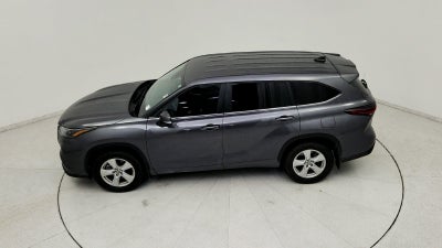 2025 Toyota Highlander LE