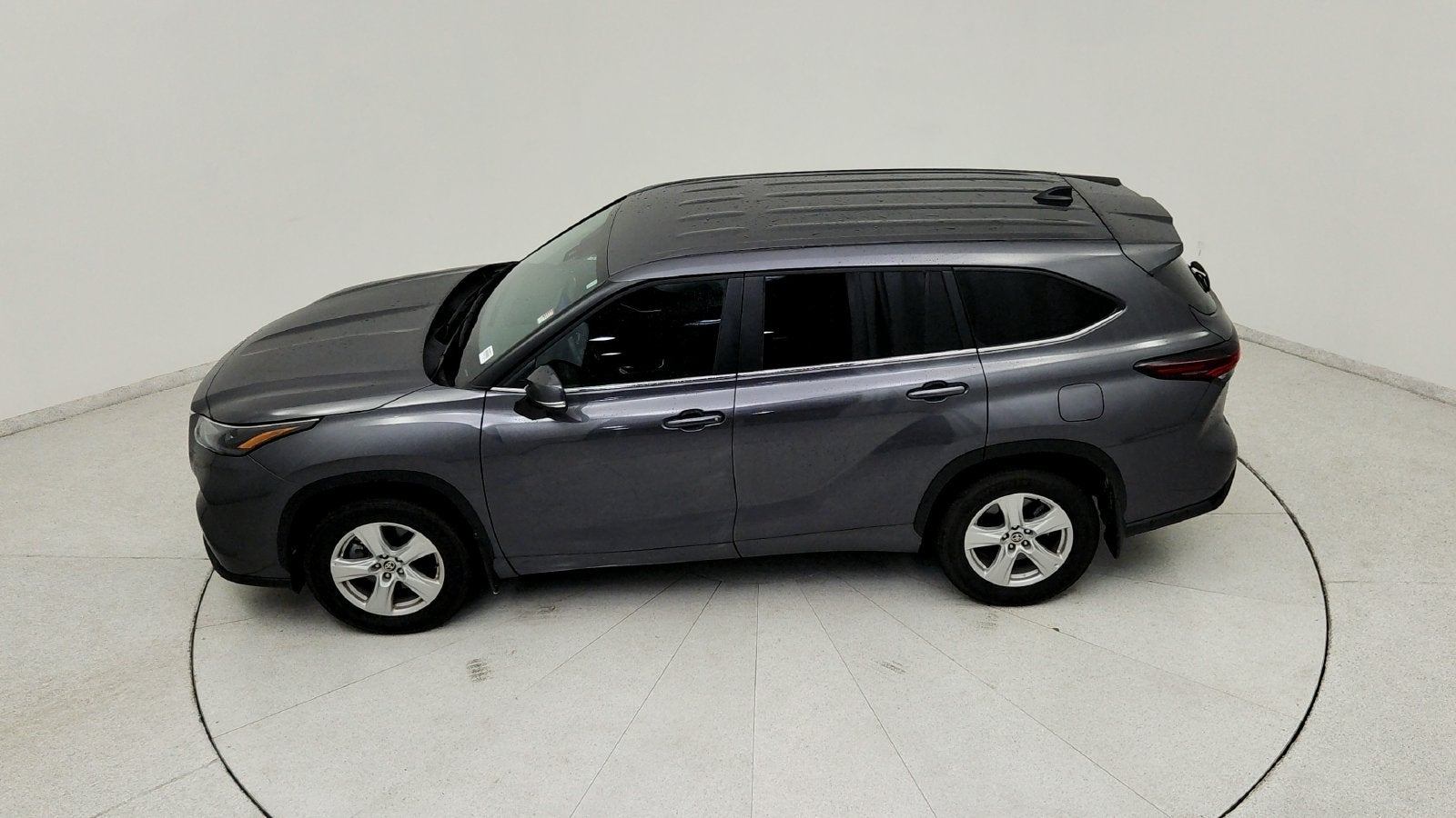 2025 Toyota Highlander LE