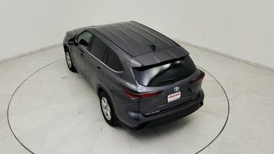 2025 Toyota Highlander LE