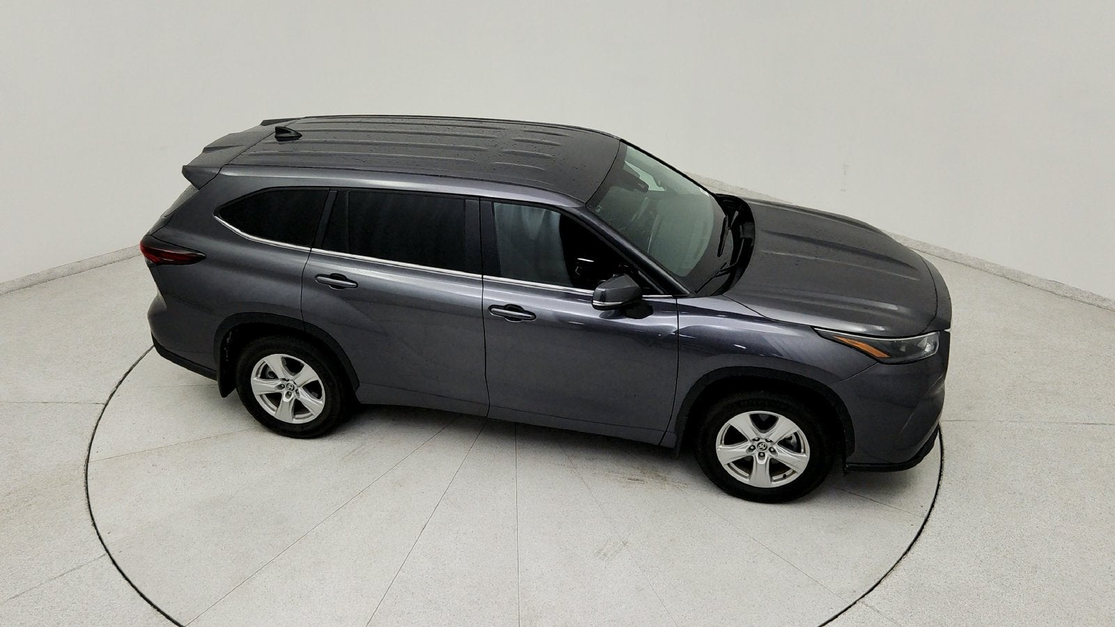 2025 Toyota Highlander LE
