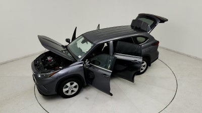 2025 Toyota Highlander LE