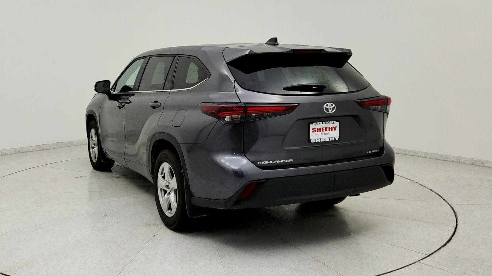 2025 Toyota Highlander LE