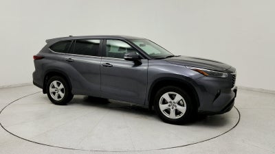2025 Toyota Highlander LE