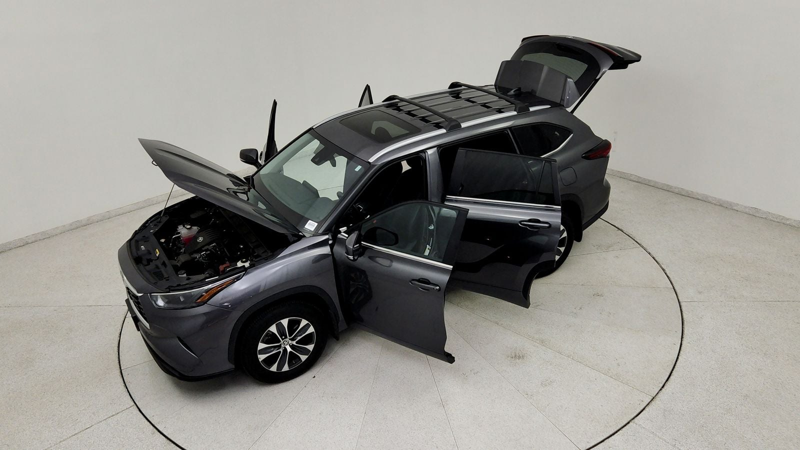 2024 Toyota Highlander LE