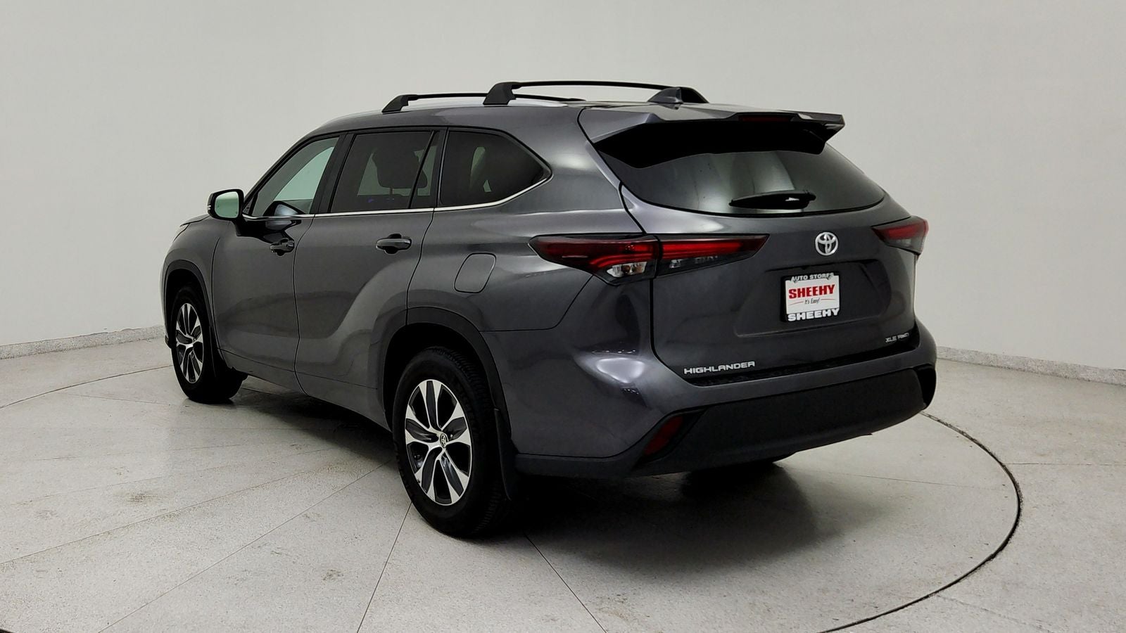 2024 Toyota Highlander LE