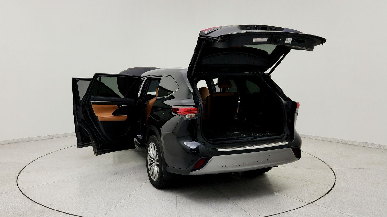 2023 Toyota Highlander Platinum