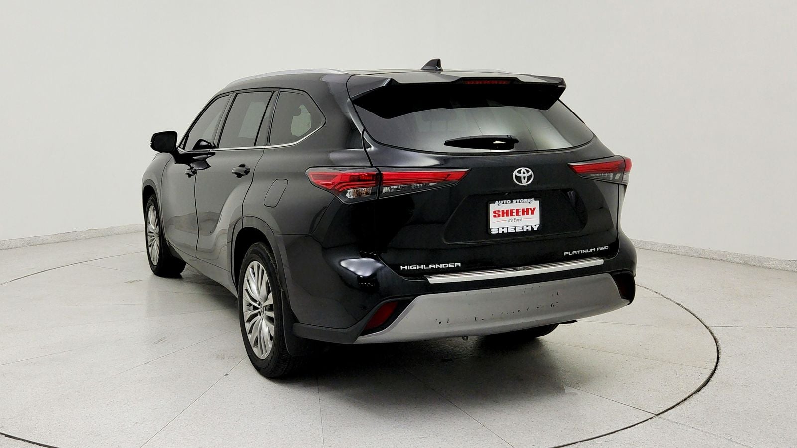 2023 Toyota Highlander Platinum