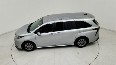 2024 Toyota Sienna LE 8 Passenger