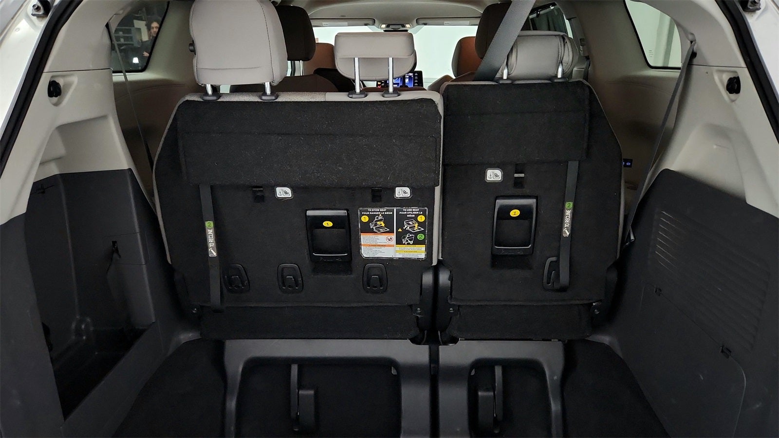2024 Toyota Sienna LE 8 Passenger