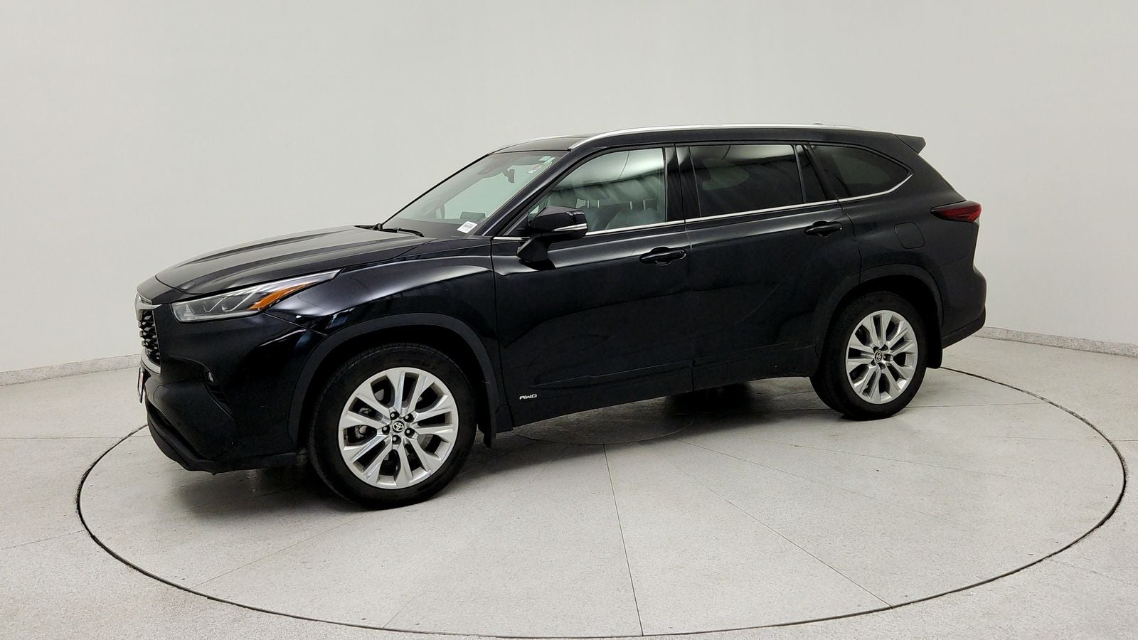 2024 Toyota Highlander Hybrid Limited