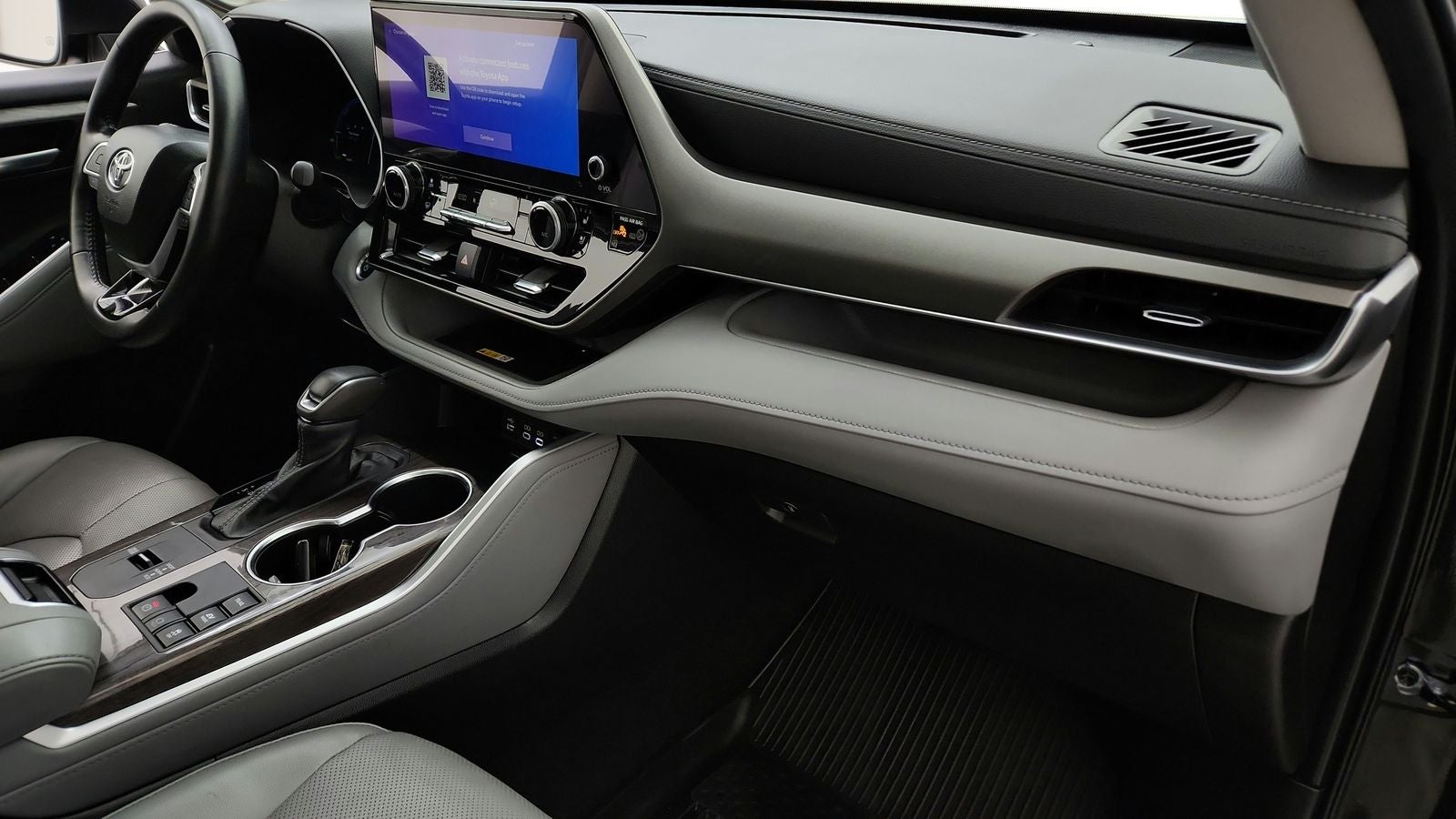 2024 Toyota Highlander Hybrid Limited