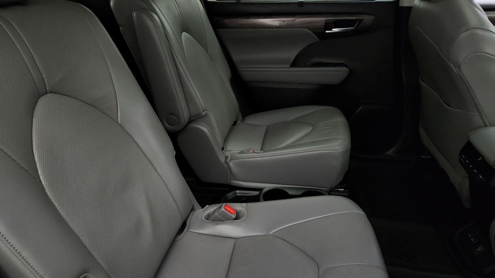 2024 Toyota Highlander Hybrid Limited