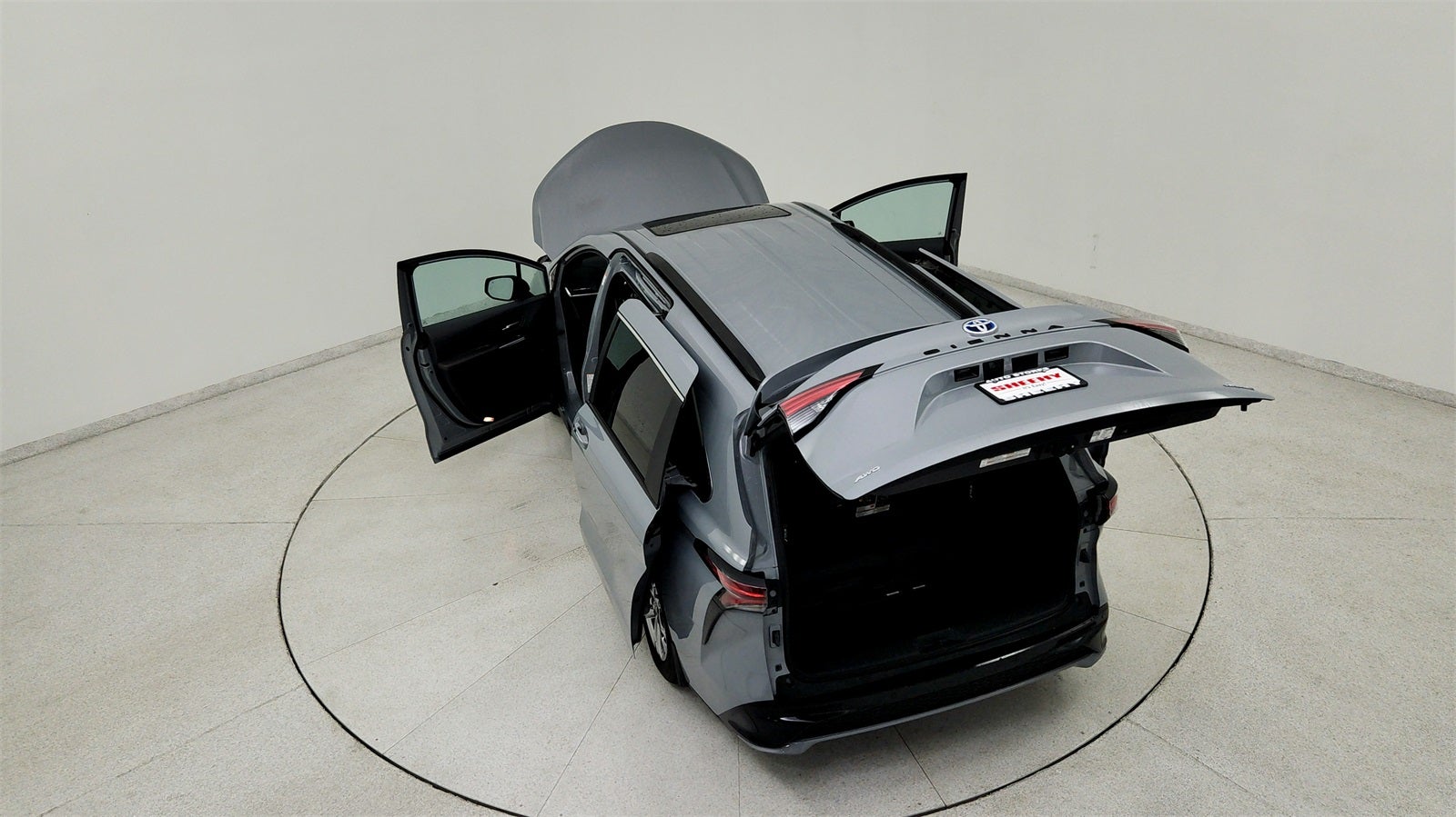 2023 Toyota Sienna XSE 7 Passenger