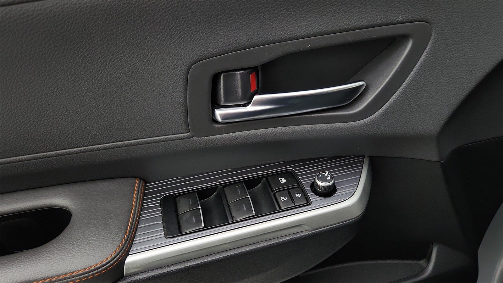 2023 Toyota Sienna XSE 7 Passenger