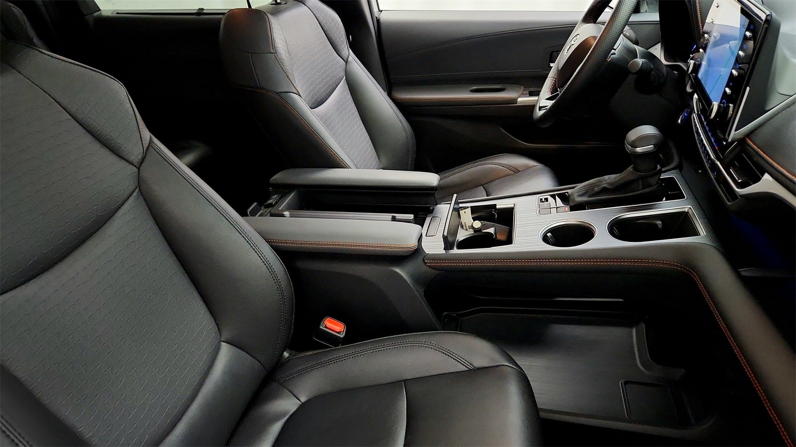 2023 Toyota Sienna XSE 7 Passenger