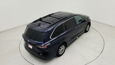 2025 Toyota Sienna XLE 7 Passenger