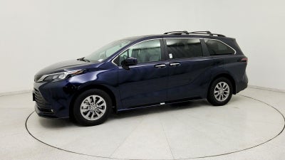 2025 Toyota Sienna XLE 7 Passenger