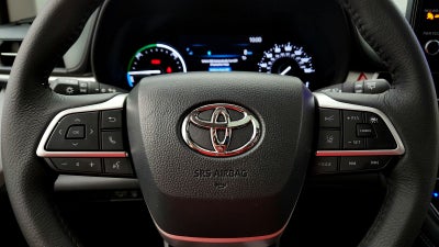2025 Toyota Sienna XLE 7 Passenger