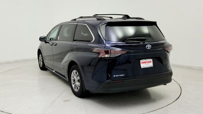 2025 Toyota Sienna XLE 7 Passenger