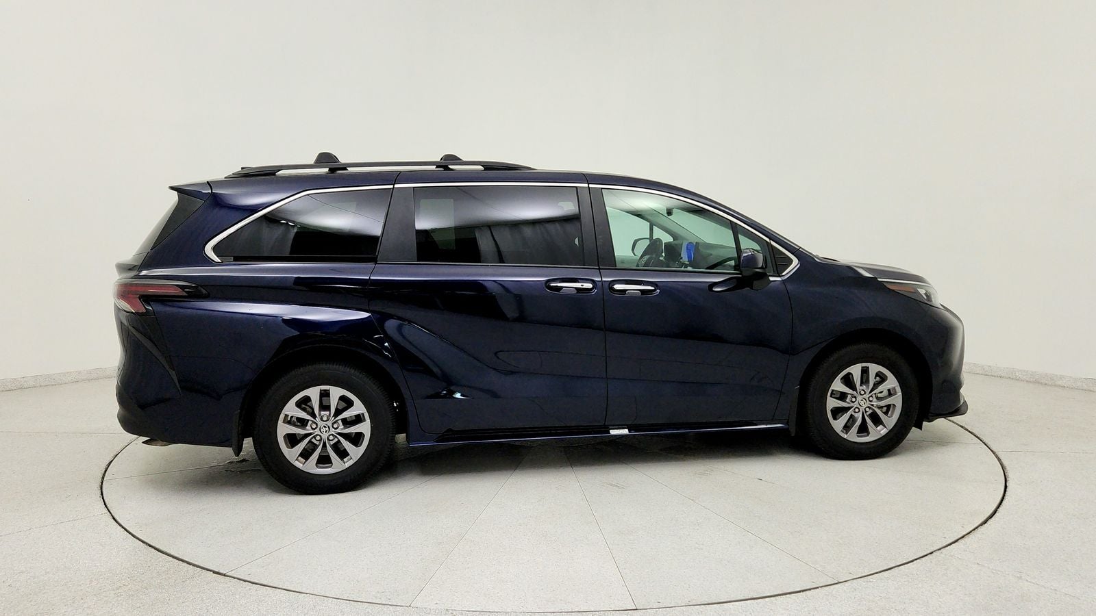 2025 Toyota Sienna XLE 7 Passenger