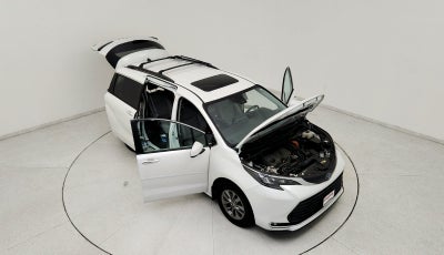 2024 Toyota Sienna XLE 7 Passenger