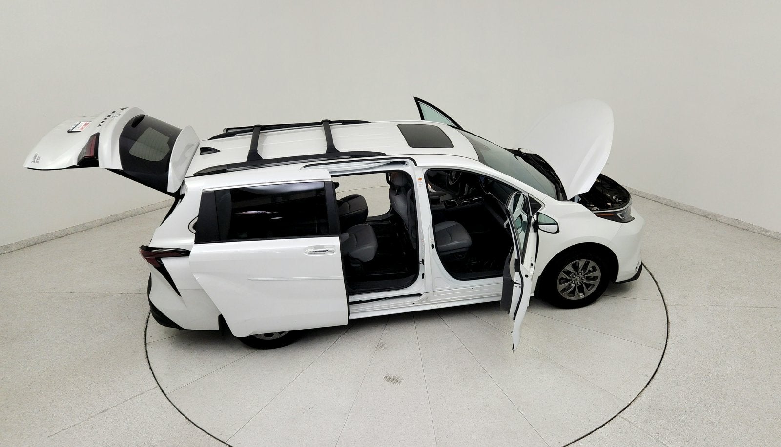 2024 Toyota Sienna XLE 7 Passenger